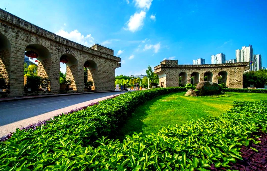 【专科】【公办】重庆城市管理职业学院